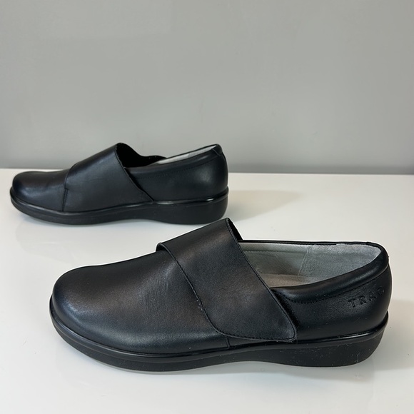 Traq by Alegria Qin BlackNappa Leather Shoes Size 41/10.5-11 - Picture 3 of 16
